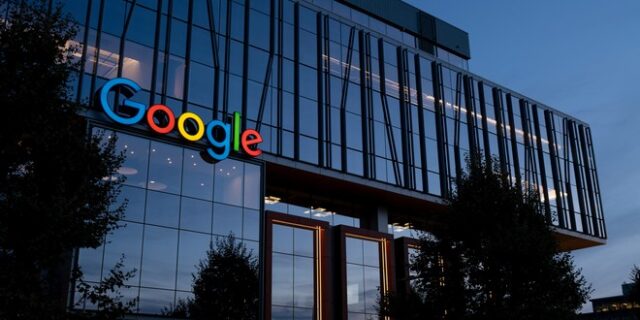 Google: Ανακοίνωσε 12.000 απολύσεις στη μητρική εταιρεία