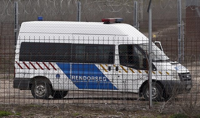 Ουγγαρία: Εντοπίστηκαν μετανάστες στοιβαγμένοι σε φορτηγό