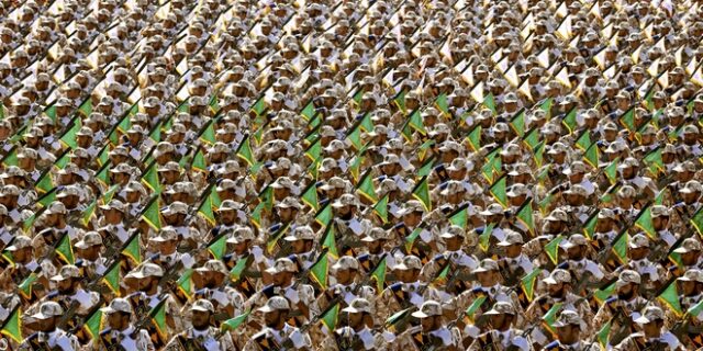 Βρετανία: Χαρακτηρίζει επίσημα “τρομοκρατική” οργάνωση τους Φρουρούς της Επανάστασης