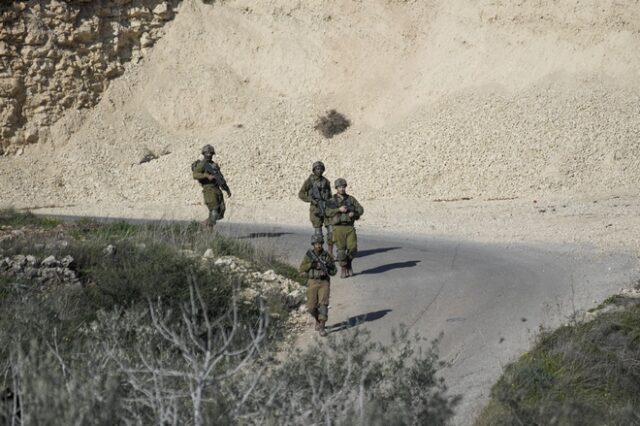 Ισραήλ: Στρατιώτες σκότωσαν Παλαιστίνιο που επιχείρησε να τους μαχαιρώσει