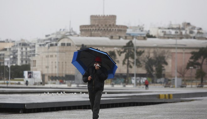 Καιρός Θεσσαλονίκη: Τοπικές βροχές και χιόνια στα ορεινά