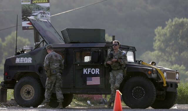 Ενίσχυση της παρουσίας του ΝΑΤΟ στο Κόσοβο ζητά ο πρωθυπουργός Κούρτι