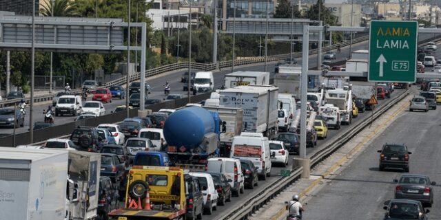Κίνηση στους δρόμους: Μποτιλιάρισμα στον Κηφισό – LIVE ΧΑΡΤΗΣ