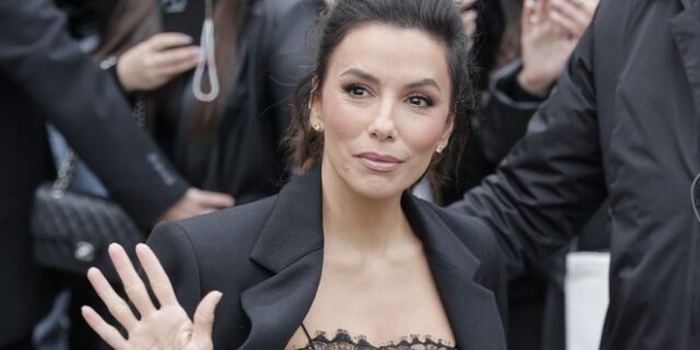 Eva Longoria: Η φωτογραφία με μαγιό που προκάλεσε καλοκαιρινή νοσταλγία