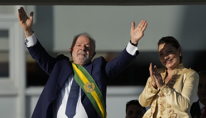 Βραζιλία: Διατάγματα Λούλα για περιορισμό της οπλοκατοχής και προστασία του Αμαζονίου