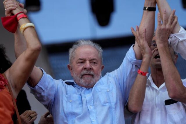Βραζιλία: “Οι βάνδαλοι φασίστες θα τιμωρηθούν” προειδοποιεί ο Λούλα