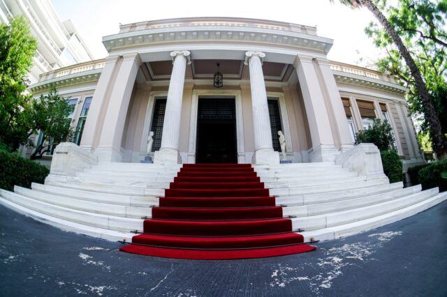 Ο Γενάρης των ψηφοδελτίων και η εκλογική άνοιξη