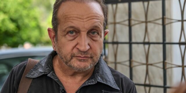 Μπιμπίλας για κινητοποίηση καλλιτεχνών: “Κυβέρνηση και πολιτειακοί άρχοντες κρύβονται”