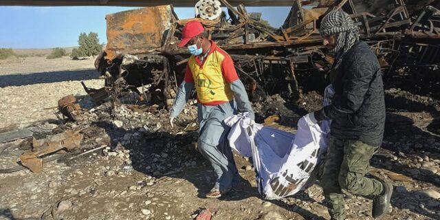 Πακιστάν: Τουλάχιστον 19 νεκροί και 26 τραυματίες σε δύο τροχαία