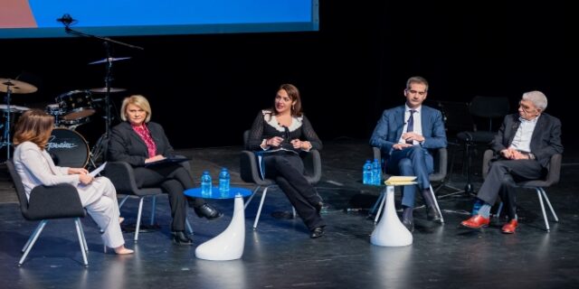 Μια βραδιά γεμάτη συγκίνηση για τα 10 χρόνια SolidarityNow!