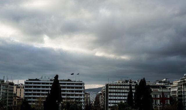Καιρός: Συννεφιά, υγρασία και θερμοκρασία πάνω από τα κανονικά την Παρασκευή