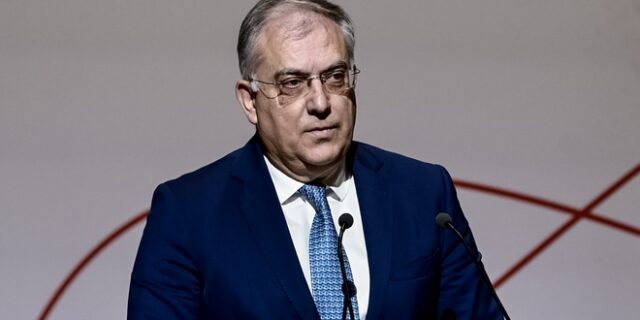 Θεοδωρικάκος για διαφθορά στην ΕΛ.ΑΣ.: “Ο ΣΥΡΙΖΑ να ζητήσει απαντήσεις από τους υπουργούς του”