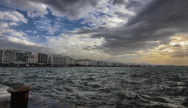 Καιρός Θεσσαλονίκη: Συννεφιά με τοπικές βροχές