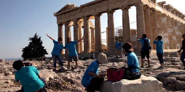 Η επιστροφή των Κινέζων τουριστών – Τι σημαίνει για τη χώρα μας