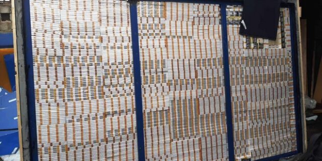 ΑΑΔΕ: Κατασχέθηκαν 24,2 εκατ. λαθραία τσιγάρα – Στα 5,9 εκατ. ευρώ οι φόροι που αντιστοιχούν