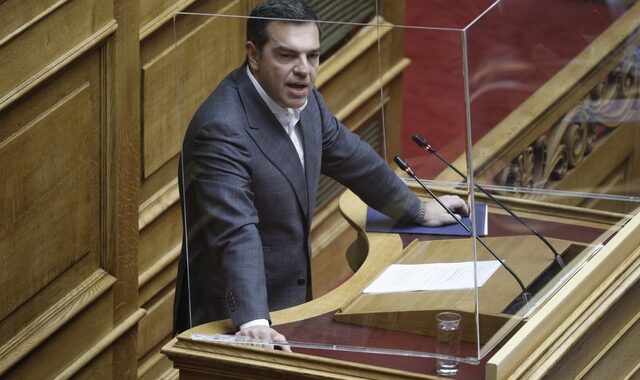 Αλέξης Τσίπρας: Υπέβαλε πρόταση δυσπιστίας κατά της κυβέρνησης – Αποκάλυψε τα ονόματα των στόχων της ΕΥΠ