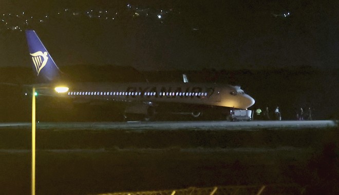 “Ελ. Βενιζέλος”: Λήξη συναγερμού για το αεροπλάνο από την Πολωνία που ειδοποίησε για βόμβα – Δεν βρέθηκε τίποτα