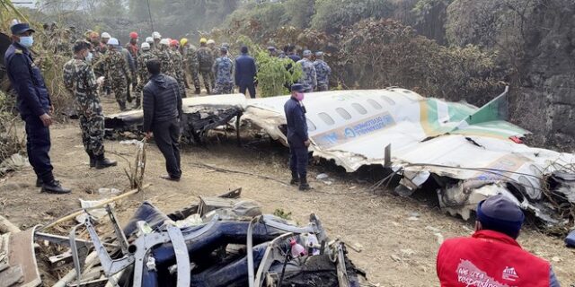 Νεπάλ: Η συγκυβερνήτρια του μοιραίου αεροσκάφους είχε χάσει τον σύζυγό της σε αεροπορικό δυστύχημα της ίδιας εταιρείας