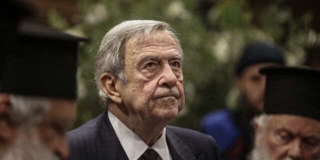 Πέθανε ο τέως βασιλιάς Κωνσταντίνος