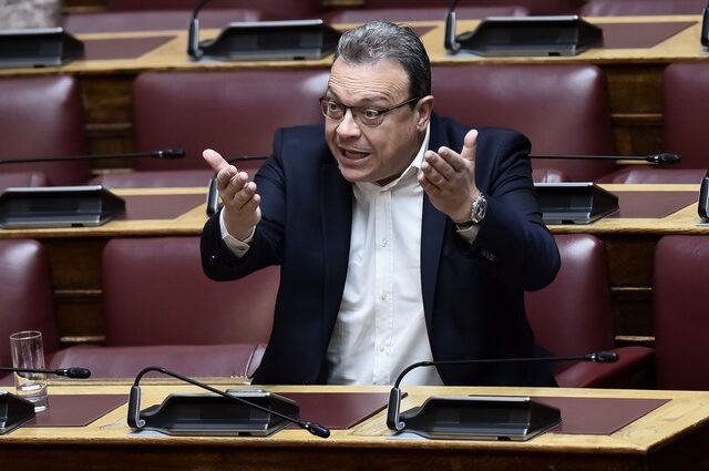 Φάμελλος: Η κυβέρνηση δεν έχει απαντήσει γιατί η μεγαβατώρα Μητσοτάκη είναι η πιο ακριβή στην Ευρώπη