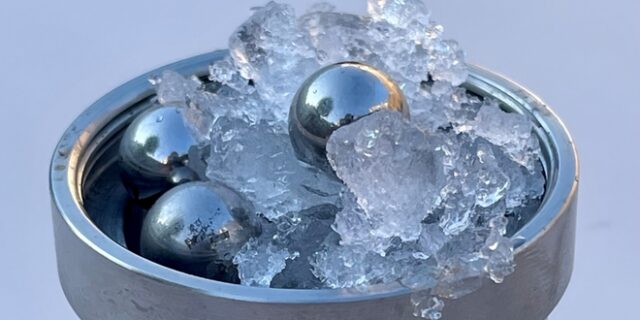 Ανακαλύφθηκε νέο είδος άμορφου πάγου που υπάρχει στο διάστημα – Γιατί είναι σπάνιος