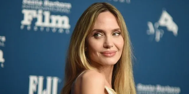 7 διάσημοι που παραδέχτηκαν δημόσια ότι έχουν κάνει σεξ με άτομα του ίδιου φύλου