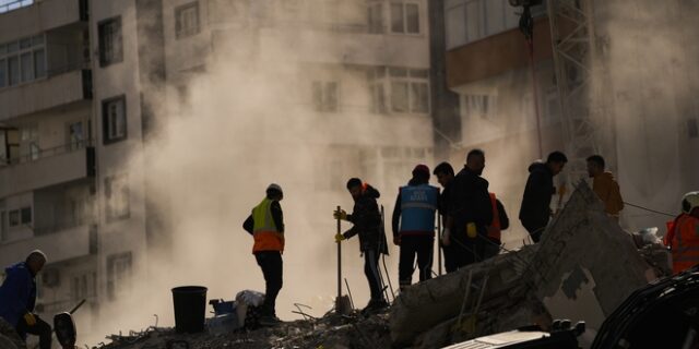 El Pais: Η Τουρκία και η κατάρα της γης – 50 σεισμοί σε έναν αιώνα