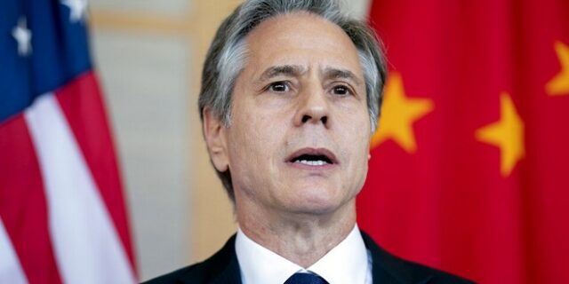 Μπλίνκεν στον Κινέζο ΥΠΕΞ για το μπαλόνι: “Ανεύθυνη ενέργεια – Να μείνουν ανοιχτοί οι δίαυλοι επικοινωνίας”