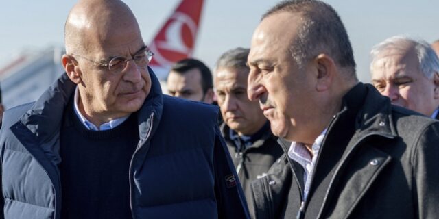 “Επίθεση φιλίας” από τον Τσαβούσογλου: Νέα σελίδα στις σχέσεις Ελλάδας – Τουρκίας
