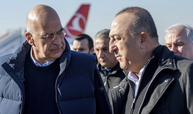 “Επίθεση φιλίας” από τον Τσαβούσογλου: Νέα σελίδα στις σχέσεις Ελλάδας – Τουρκίας