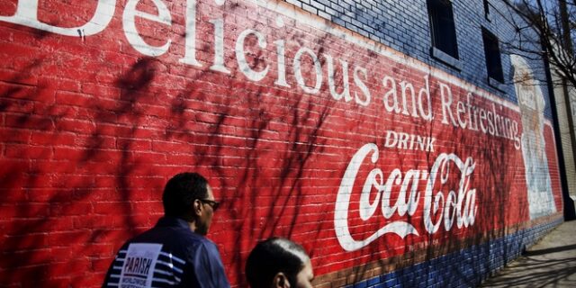 COCA-COLA Τρία Έψιλον: Ενισχύει το χαρτοφυλάκιο καφέ με την προσθήκη του  “Caffè Vergnano” – Οι στόχοι