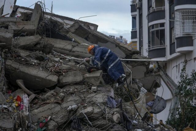 Σεισμός στην Τουρκία: Δεκάδες αθλητές είναι θαμμένοι κάτω από τα συντρίμμια