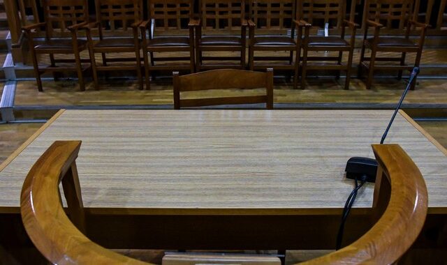 Θεσσαλονίκη: Καταδικάστηκαν 2 ένοικοι πολυκατοικίας για καγκελόπορτα που καταπλάκωσε 4χρονη