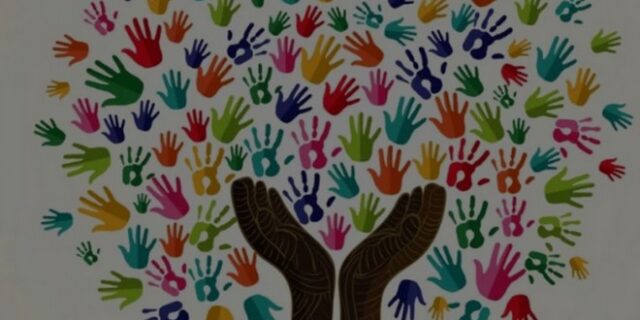 ΕΛΛΑΝ ΠΑΣΣΕ: “Απαιτούμε την απόσυρση των ρατσιστικών διατυπώσεων στα επιμορφωτικά σεμινάρια του Υπ. Παιδείας”