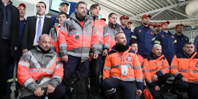 Σεισμός στην Τουρκία: Η ΕΜΑΚ επιχειρούσε ακόμα και λίγο πριν μπει στο αεροπλάνο – “Ήταν ένα μεγάλο στοίχημα”