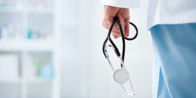 Θεσσαλονίκη: Ποινική δίωξη σε γιατρό για τον θάνατο 14χρονης μετά από τοποθέτηση γαστρικού δακτυλίου