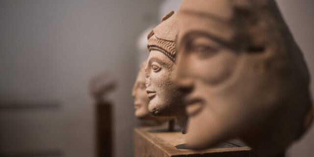 Ομοβροντία κατά της κυβέρνησης για τα 5 μεγάλα αρχαιολογικά μουσεία