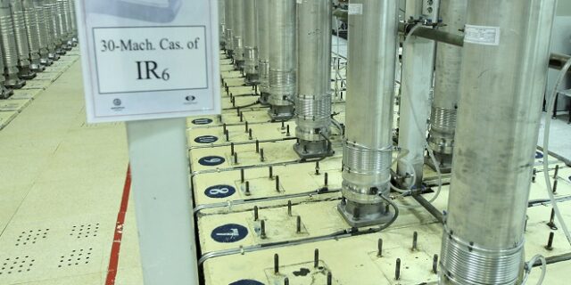 Ιράν: “Συκοφαντικά” τα δημοσιεύματα για συσσώρευση εμπλουτισμένου ουρανίου