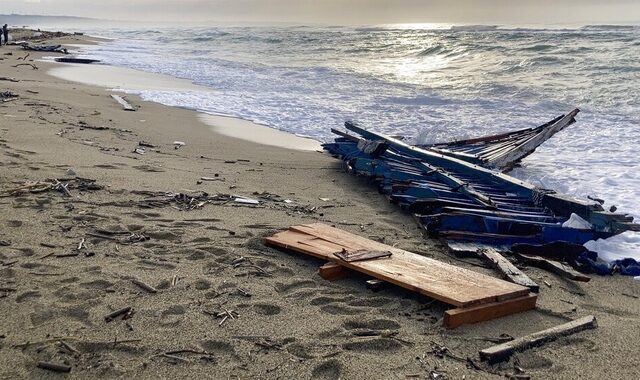 Τραγωδία στην Ιταλία: Στους 64 οι νεκροί από το ναυάγιο