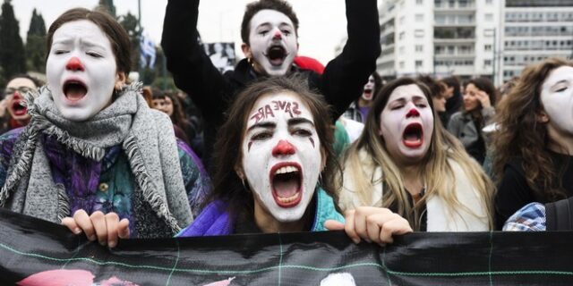 Στον δρόμο ξανά οι καλλιτέχνες – 24ωρη απεργία και διαδήλωση στο ΣτΕ