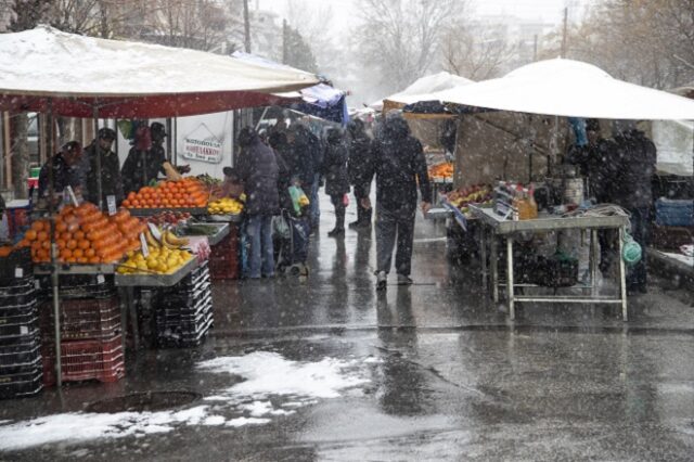 Κλειστές οι λαϊκές αγορές τη Δευτέρα  στην Αττική