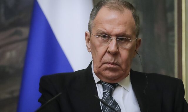 Απειλές Λαβρόφ: “Έχουμε φτάσει σε επικίνδυνο όριο, όπως στον Ψυχρό Πόλεμο”