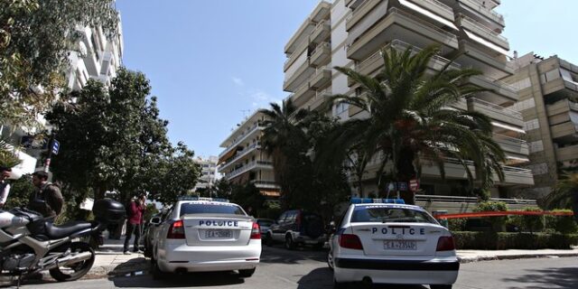 Χτύπησαν και λήστεψαν ηλικιωμένη μέσα στο σπίτι της στην Σαλαμίνα