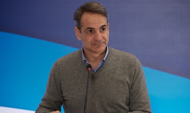 Ευχές Μητσοτάκη για τη Σαρακοστή με… απολογισμό κυβερνητικού έργου