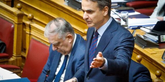 Εκλογές με “πιστοποιητικά εθνικοφροσύνης” θέλει ο πρωθυπουργός