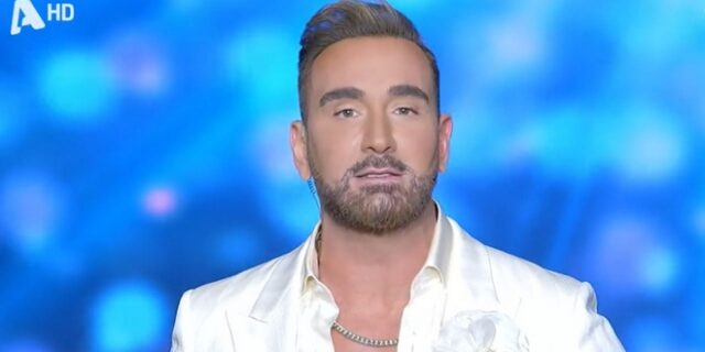 Νίκος Κοκλώνης: Οι αιχμές του στην έναρξη του J2US – “Το Καρναβάλι ξεκίνησε νωρίτερα”