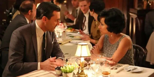 Ψυχολόγος αποκαλύπτει 5 σημάδια gaslighting στον γάμο