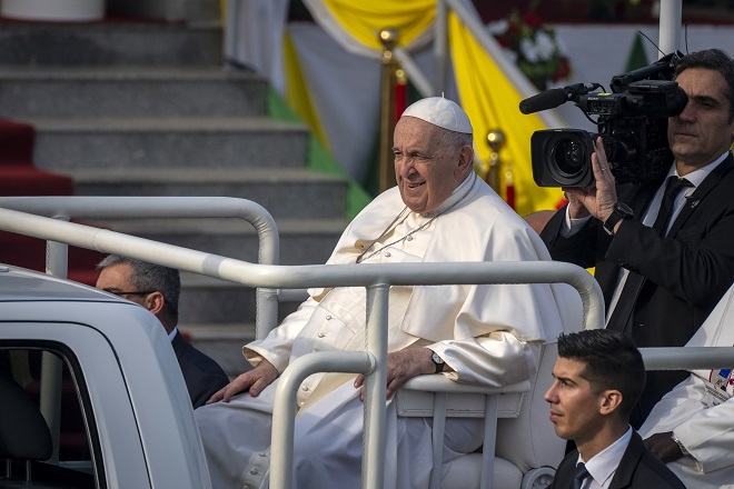 Πάπας Φραγκίσκος: “Αμαρτία και αδικία” οι νόμοι κατά των ΛΟΑΤΚΙ+ ατόμων