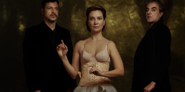 Δανάη Ρούσσου στο NEWS 24/7: “Η πιο ισχυρή και σπουδαία μορφή αντίστασης είναι να μην πάψουμε να δημιουργούμε”