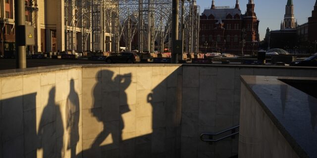 Πρεσβεία ΗΠΑ προς Αμερικανούς πολίτες: Εγκαταλείψτε αμέσως τη Ρωσία